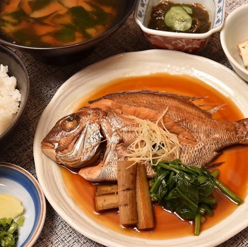 Boiled fish set meal (fish changes daily)