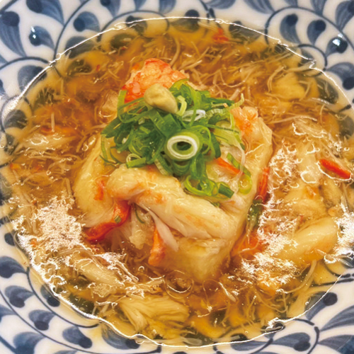 湯葉豆腐とずわいがにのあんかけ