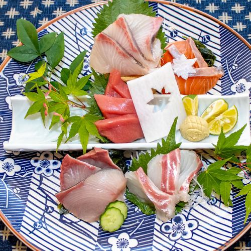 お刺身盛り合わせ