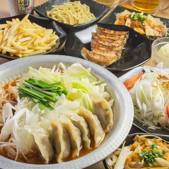 9/1～10/31限定【餃子鍋宴会コース】飲み放題付き8品！5000→4500円