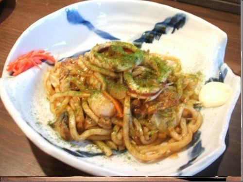 stir-fried udon