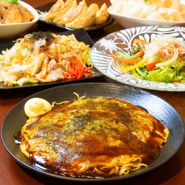 [Comes with Okonomiyaki] You can enjoy seafood, meat, and even Yakisoba♪ 10 dishes in total ◆ 4,500 yen with 2H [all-you-can-drink] → 4,000 yen (tax included)