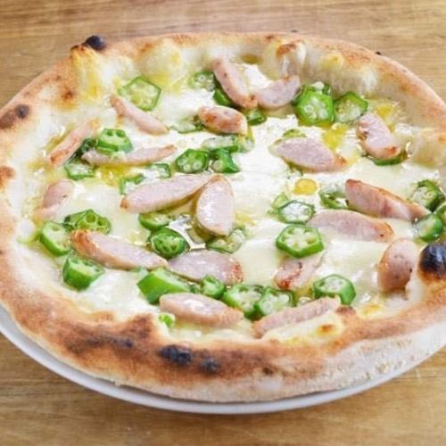Salty sausage and okra pizza