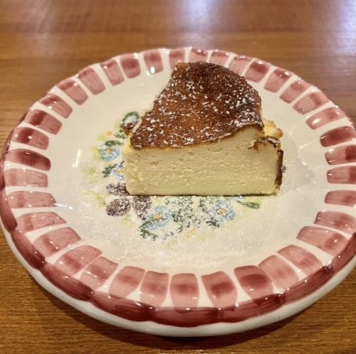 バスクチーズケーキ