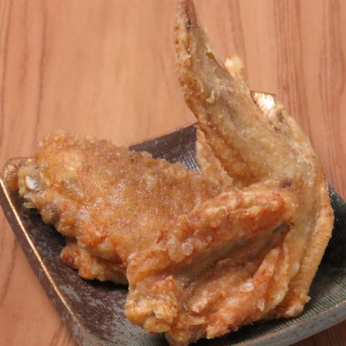 Chicken wings 300 yen ~ ♪