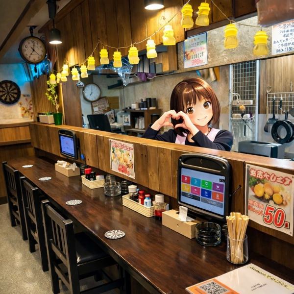 お一人様でも気兼ねなく楽しめるカウンター4席は、仕事帰りのサク飲みに最適。4名掛けのテーブル4卓は、仕切りもありプライベート感たっぷり。落ち着いた照明が灯る店内は、デートや友人との語らい、記念日のお祝いにもぴったりな、温かみのあるモダンな雰囲気です。