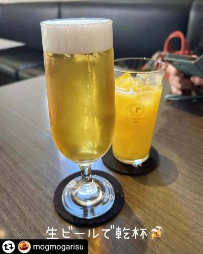ご来店、ご紹介ありがとうございます✨

#リポスト - @mogmogarisu 
SelVaggio Forno(石窯)Dining×Bar
@selvaggio6655 

〒658-0072
兵庫県神戸市東灘区岡本1-3-17 
パッセージ岡本 2F
078-452-1817

営業時間	【月～木・日・祝】
17:00～翌3:00

【金・土・祝前日】
17:00～翌5:00

～22:00 ディナータイム（禁煙）
22:00～ バータイム（喫煙可）

※全フードメニューは24:00まで提供

定休日	年中無休

JR神戸線 摂津本山駅 徒歩3分
阪急神戸線 岡本駅 徒歩3分

クレジットカード利用	カード可
（JCB、AMEX、Diners、VISA、Master）
電子マネー可

#SelVaggioForno #摂津本山駅 #摂津本山ご飯 #摂津本山イタリアン #岡本駅 #岡本駅周辺 #神戸イタリアンディナー
#神戸グルメ#釜焼きピッツァ #釜焼きグルメ#バー
#お酒が楽しめる