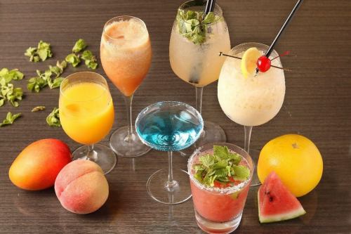 🍹✨今年の夏、あなたに極上のフレッシュフルーツカクテル体験をお届けします！🌞マンゴー🥭、桃🍑、スイカ🍉など、旬の新鮮なフルーツをふんだんに使った特製カクテルをご用意しております。熟練のバーテンダーがあなたの夏の宵をさらに彩ります。🍸🌿

ふわっと香るフルーツの甘さと、スムーズな飲み口が魅力。この季節ならではの特別な時間を、お友達や大切な人と一緒に過ごしてみませんか？💕ぜひご来店いただき、爽やかで贅沢なひとときを味わってください。

飲み会や特別なイベントにもぴったり！みなさまのお越しを心よりお待ちしております。✨🎉
🍹✨This summer, we will bring you the ultimate fresh fruit cocktail experience! 🌞We have special cocktails made with plenty of fresh seasonal fruits such as mango🥭, peach🍑, and watermelon🍉. Our experienced bartenders will add color to your summer evenings. 🍸🌿

The sweetness of the softly fragrant fruit and the smooth taste are attractive. Why not spend a special time unique to this season with your friends and loved ones? 💕Please come and visit us and enjoy a refreshing and luxurious moment.

#岡本イタリアン
#摂津本山イタリアン
#岡本窯焼き野菜の盛り合わせ
#摂津本山窯焼き野菜の盛り合わせ
#岡本飲み放題
#摂津本山飲み放題
#セルバッジョ
#selvaggio
#岡本ピザ
#摂津本山ピザ
#岡本バー
#摂津本山バー
#隠れ家
#居心地のいいお店
#selvaggio岡本
#セルバッジオ岡本
#selvaggio摂津本山
#セルバッジオ摂津本山
#selvaggioイタリアン
#セルバッジオイタリアン
#selvaggioピザ
#セルバッジオピザ
#摂津本山歓迎会
#摂津本山送別会
#岡本歓迎会
#岡本送別会
#摂津本山夏のフレッシュフルーツカクテル
#岡本夏のフレッシュフルーツカクテル
#selvaggio夏のフレッシュフルーツカクテル
#セルバッジオ夏のフレッシュフルーツカクテル