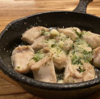 秋鮭の白子香草バターソテー