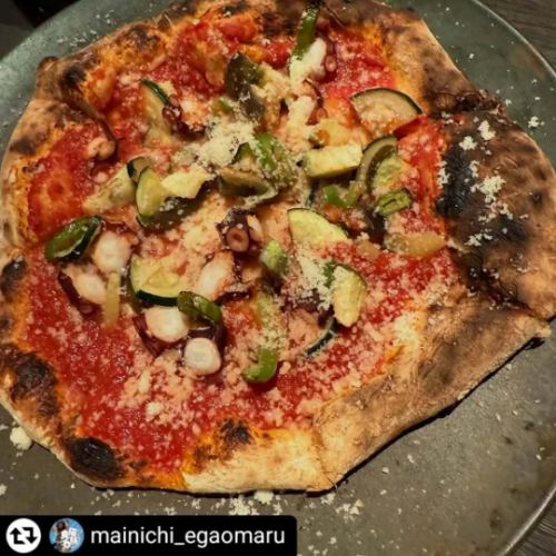 ご来店、ご紹介ありがとうございます✨

#リポスト - @mainichi_egaomaru 
.
岡本にある【SelVaggio FornoDining×Bar】さんへ
お邪魔してきました✌🏻⋆͛🩷

岡本と摂津本山の間にあるお店で利便性抜群の距離😳😳

今回頂いたのは
〇窯焼き野菜5種盛り合わせ
＜ズッキーニ・水ナス・万願寺とうがらし・山芋・原木
椎茸》
〇丹波鶏ももの焼き 200g
＜針生姜と中国醤油のソース＞
〇明石タコと夏野菜の菜園風ピザ山椒風味
○水牛モッツァレラのマルゲリータ

ピザ🍕のメニューもお洒落で1品の種類も豊富⋆⸜🌷⸝‍
個人的にピザが美味しいのはもちろんのこと
釜焼き野菜の5種盛りが大絶品で😳😳💗
高温の釜で焼かれてるから甘みと旨味が抜群で
美味しすぎて最高でした🫶🫶

お客さんも、老若男女問わずに沢山来てて
ほんとに地元に愛されてるお店なんだなあ〜とひしひし☺️♡

朝方まで営業されているみたいなので
皆様もぜひ遊びに行ってみてください🫶

📍兵庫県神戸市東灘区岡本1-3-17 パッセージ岡本 2F

#岡本グルメ#岡本#酒は飲んでも飲まれるな#居酒屋#居酒屋グルメ#酒すたぐらむ#岡本ランチ #ピザ#fff#ごはん#いいねで気になった人フォローする#グルメ女子 #グルメ部  #グルメ旅#ご飯屋さん#ごはん日記#旅行#グルメスタグラム#酒スタグラム #酒の肴 #ナポリピッツァ #ナポリ #ごはんぐらむ #vlog  #梅田 #大阪  #西宮 #pr