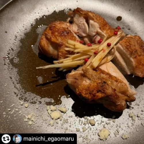 ご来店、ご紹介ありがとうございます✨

#リポスト - @mainichi_egaomaru 
.
岡本にある【SelVaggio FornoDining×Bar】さんへ
お邪魔してきました✌🏻⋆͛🩷

岡本と摂津本山の間にあるお店で利便性抜群の距離😳😳

今回頂いたのは
〇窯焼き野菜5種盛り合わせ
＜ズッキーニ・水ナス・万願寺とうがらし・山芋・原木
椎茸》
〇丹波鶏ももの焼き 200g
＜針生姜と中国醤油のソース＞
〇明石タコと夏野菜の菜園風ピザ山椒風味
○水牛モッツァレラのマルゲリータ

ピザ🍕のメニューもお洒落で1品の種類も豊富⋆⸜🌷⸝‍
個人的にピザが美味しいのはもちろんのこと
釜焼き野菜の5種盛りが大絶品で😳😳💗
高温の釜で焼かれてるから甘みと旨味が抜群で
美味しすぎて最高でした🫶🫶

お客さんも、老若男女問わずに沢山来てて
ほんとに地元に愛されてるお店なんだなあ〜とひしひし☺️♡

朝方まで営業されているみたいなので
皆様もぜひ遊びに行ってみてください🫶

📍兵庫県神戸市東灘区岡本1-3-17 パッセージ岡本 2F

#岡本グルメ#岡本#酒は飲んでも飲まれるな#居酒屋#居酒屋グルメ#酒すたぐらむ#岡本ランチ #ピザ#fff#ごはん#いいねで気になった人フォローする#グルメ女子 #グルメ部  #グルメ旅#ご飯屋さん#ごはん日記#旅行#グルメスタグラム#酒スタグラム #酒の肴 #ナポリピッツァ #ナポリ #ごはんぐらむ #vlog  #梅田 #大阪  #西宮 #pr