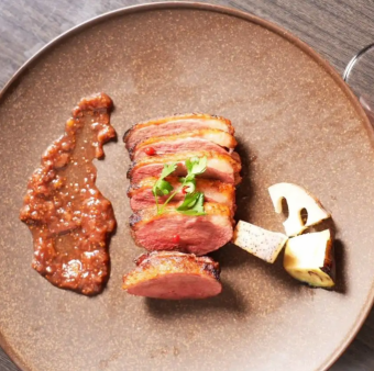 忘年会に◎【ゆったり3H飲放付】メインはミュラー鴨の塩釜焼き！石窯料理フルコース7000円(税込)