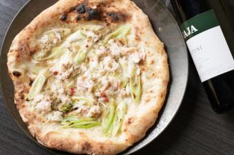 カニと白ネギの蟹味噌オイルピザ