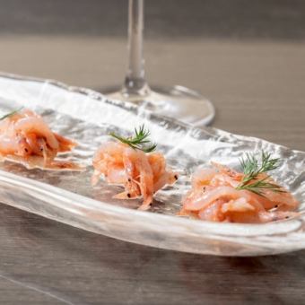 生桜エビのカルパッチョ