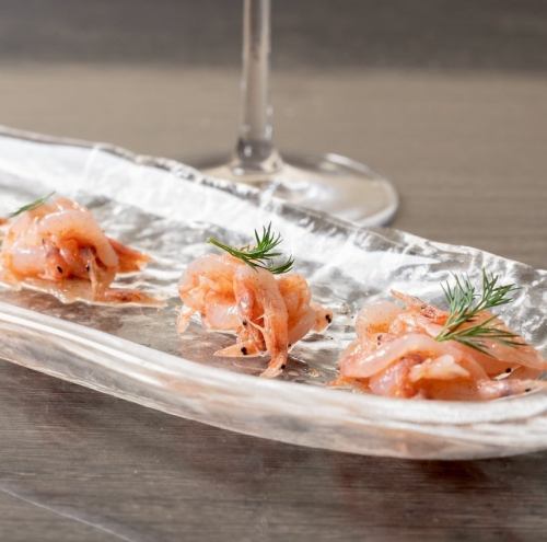 生桜エビのカルパッチョ