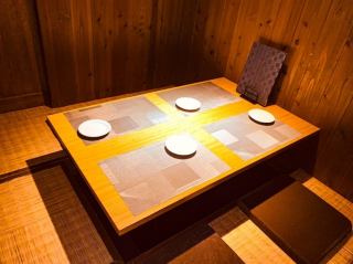 We have a private room for digging kotatsu! Since it is a private room that can be used by 2 people or more, it can be used for various occasions such as dates, girls-only gatherings, and entertainment.