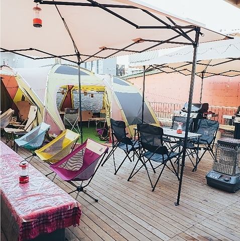 【室内】【屋上】貸切利用大歓迎！現在スペースレンタルも行っております。小規模の宴会から、大人数のパーティも対応可能です◎飲食物の持ち込みや、持ち込みBBQなどもお気軽にご相談ください。