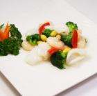 Stir-fried ginkgo nuts, shrimp and squid