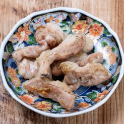 2 pieces of Akasen (the fourth stomach of a cow)