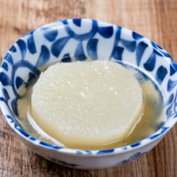 Daikon radish (1 piece)