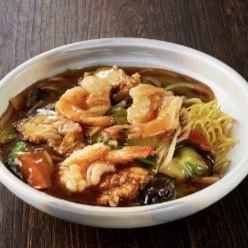 スペシャル五目焼きそば（醤油味）