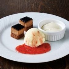 ミニデザートプレートB　3種盛り