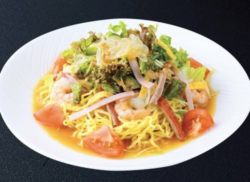 暖龍特製冷やし中華★夏といえばこれ！！野菜たっぷりで体に嬉しい！暖龍特製の味でお楽しみください♪