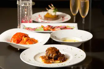 【Christmas Dinner Course】(Two sittings) Limited to December 24th and 25th★Spend a wonderful Christmas Eve with your loved one...♪