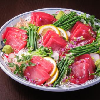 Tuna sashimi