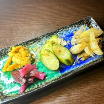 漬物盛り合わせ