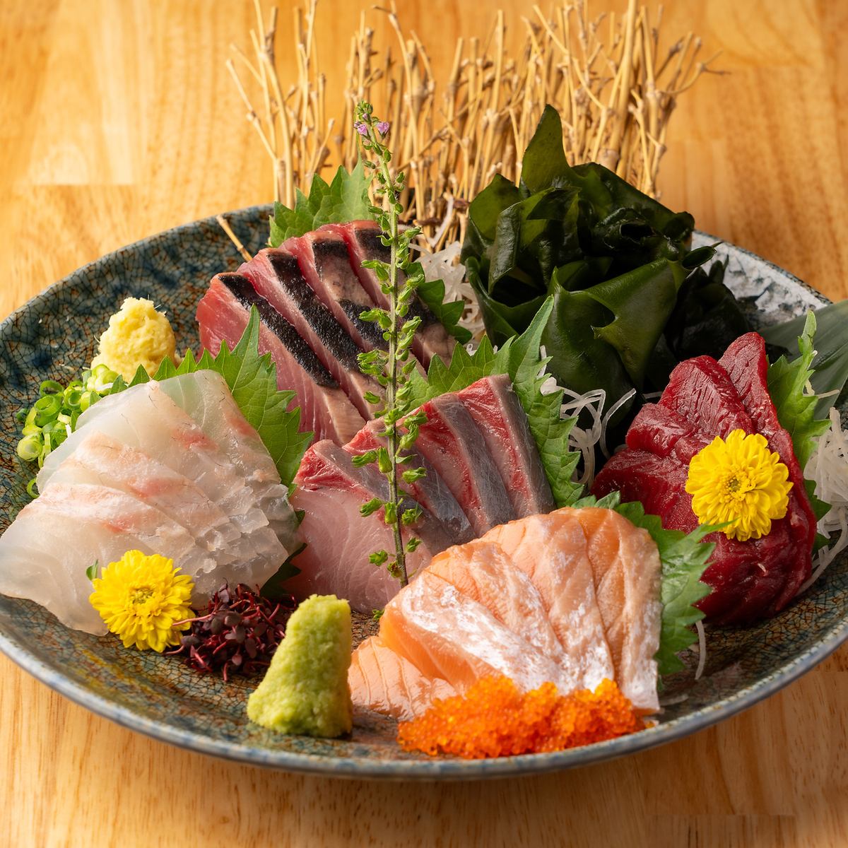 海鮮をメインとした、当店自慢の逸品料理をぜひご賞味ください！