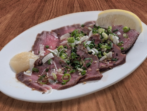 Our popular item: moist beef tongue sashimi cooked at low temperature