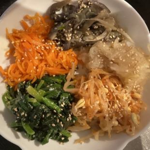 ナムル盛り合わせ