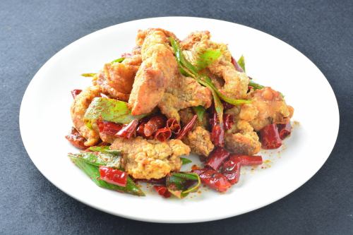 Stir-fried chicken with pepper