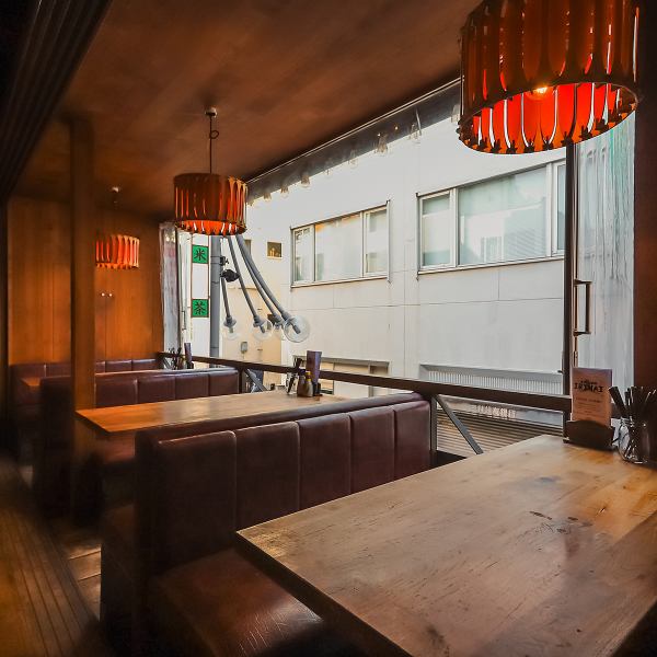 【ソファー席のご用意あり◎】少人数から大人数まで気軽にアットホームな空間でお食事もお酒も楽しめます♪飲み会、宴会、女子会でぜひご利用ください!食事と会話を心ゆくまでお楽しみくださいませ!ぜひお気軽にお問い合わせください♪