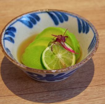 アボカドの出汁浸し