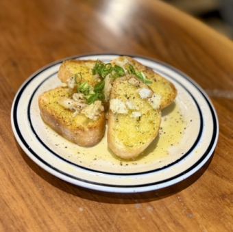 元気が出るガーリックトースト