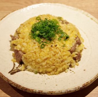 これ旨 所沢牛ガーリック炒飯