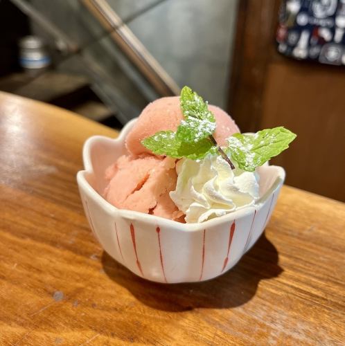 濃厚いちごアイス