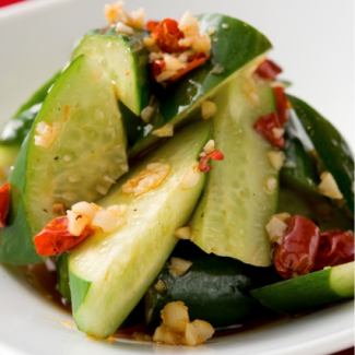 Tataki cucumber with spicy sauce