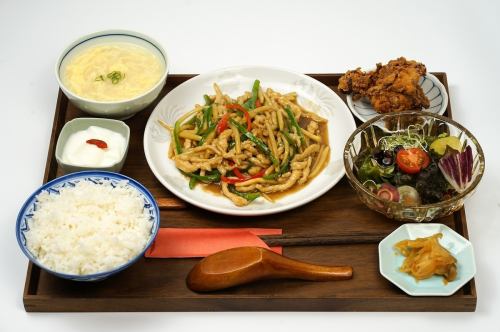 선택할 수있는 중국 요리 어선으로 원하는 맛을 즐길 수 있습니다!