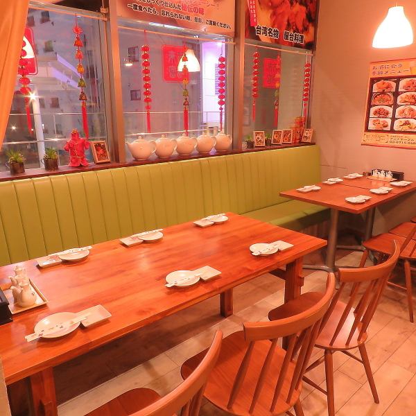 [Accommodates 6 to 12 people◎] We have semi-private rooms for 6 to 12 people in a spacious and relaxing space.You can enjoy your meal leisurely without worrying about the people around you ♪ There is no need to worry about the weather as it is directly connected to Keikyu Kamata Station! Convenient location near the station [Welcome and farewell parties, thank you parties, all-you-can-eat, class reunions, launches]・Mom's meeting/lunch party]