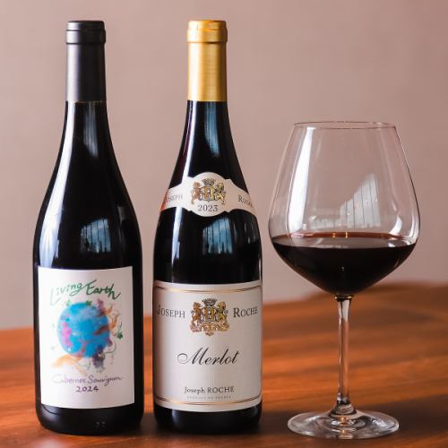 [Carefully selected wines and teppanyaki dishes]