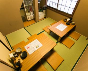 Japanese tatami room can be reserved for 5 to 9 people