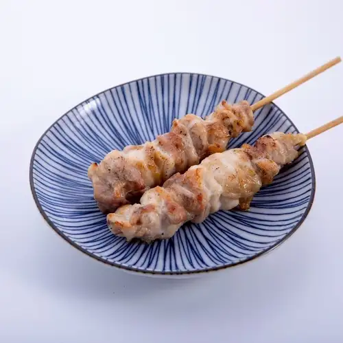 もも