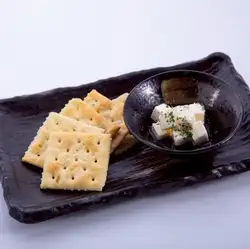 はちみつチーズクラッカー