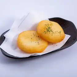 カマンベール揚げもち