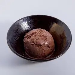 バニラアイス/チョコアイス/季節替わりのアイス