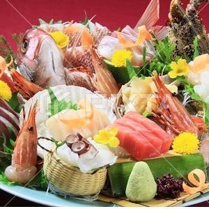 [僅限外帶] Mahoroba 嚴選菜餚 omakase 套餐 10,000 日元