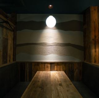 個室席で特別なひとときを。早めのご予約をお願いいたします。